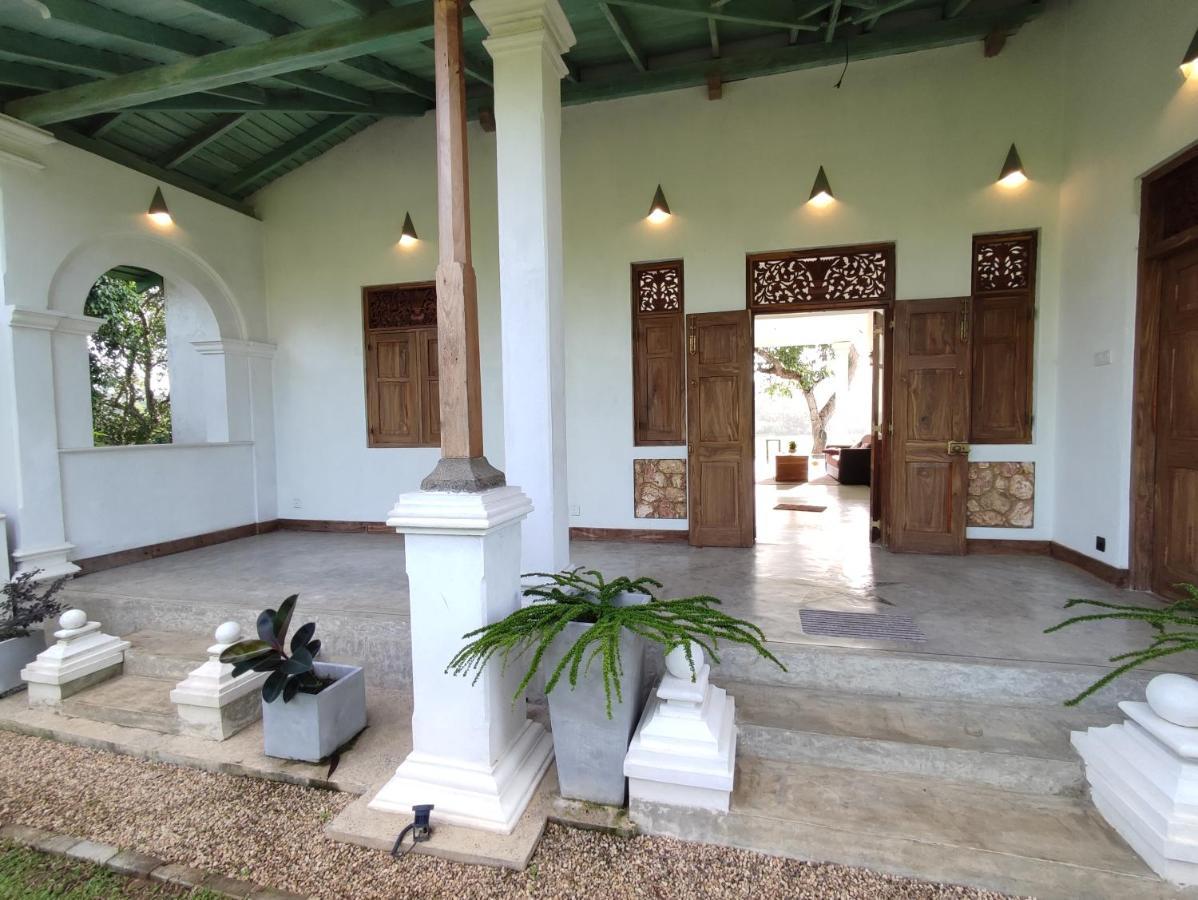 Villa Seven Faces-Luxury Escape,Stunning Views With Private Pool For A Couple Or Family! Galle Εξωτερικό φωτογραφία